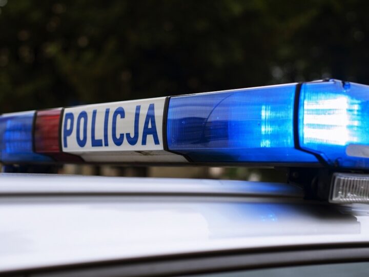 Zderzenie radiowozu z samochodem osobowym w Opolu – mandat dla policjanta