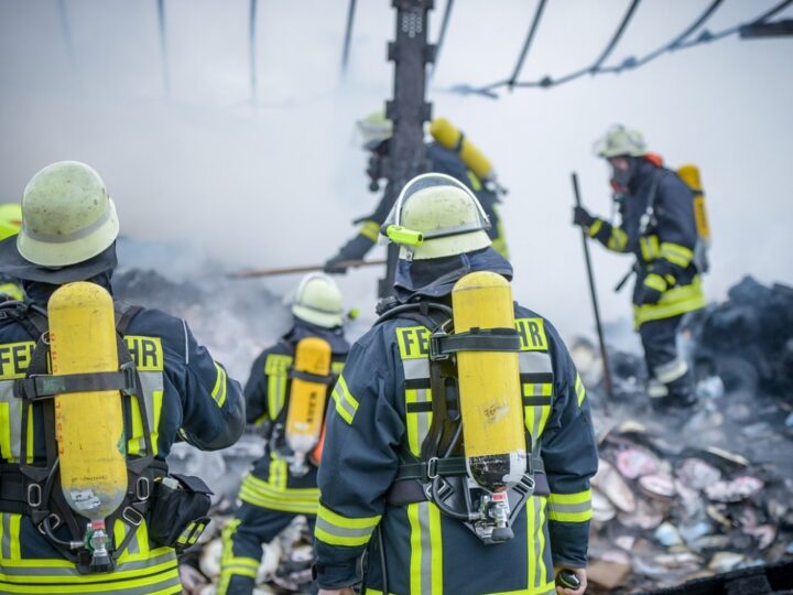 Pożar hali magazynowej w Opolu – straty szacowane na dwa miliony złotych