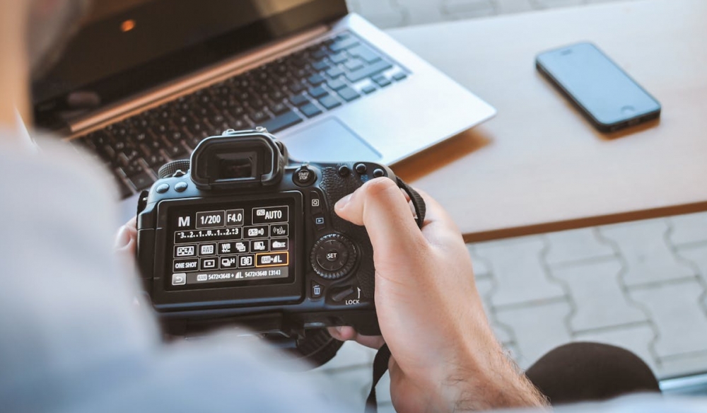 14. Opolski Festiwal Fotografii zaprasza do konkursu "Pokaż się" organizowanego przez Fundację 2.8