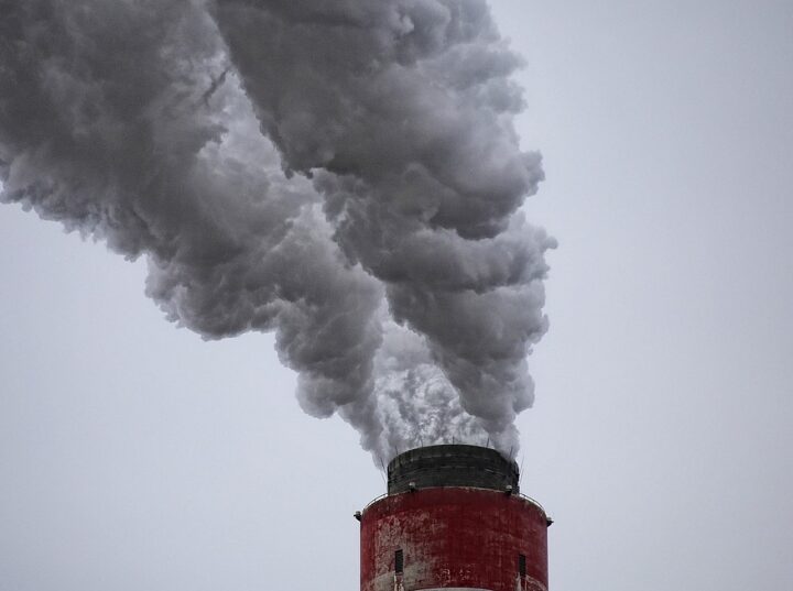 Smog w Polsce – groźne zagrożenie dla zdrowia mieszkańców miast