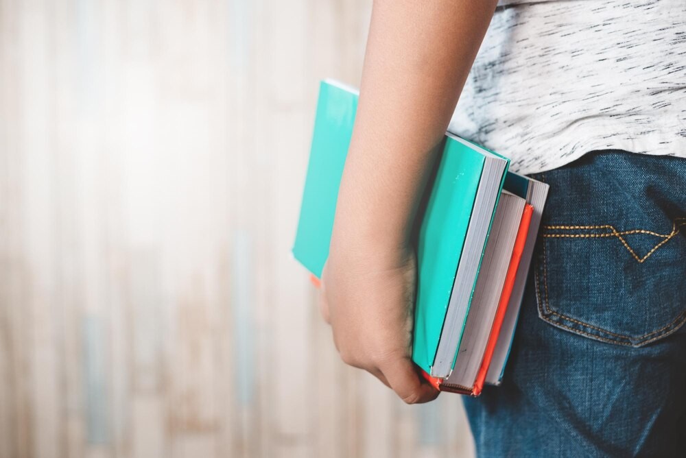 Mundurowi uczniowie z Opola złożyli przysięgę na wzór wojskowy – nowy rozdział w ich edukacji!