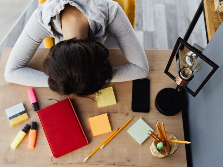 Eko edukacja w Opolu: Dzieci odkrywają sekrety powietrza z Panią Chmurką i Panem Profesorkiem