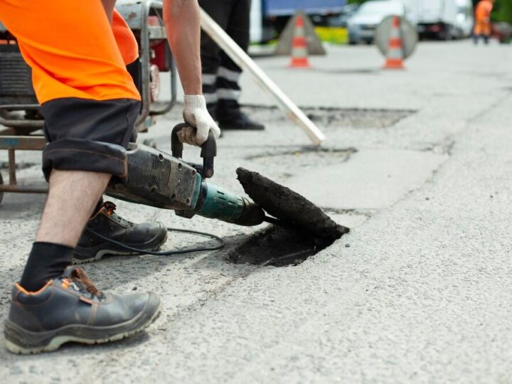 Bezpieczniejszy transport w Gminie Murów dzięki nowej ścieżce pieszo-rowerowej