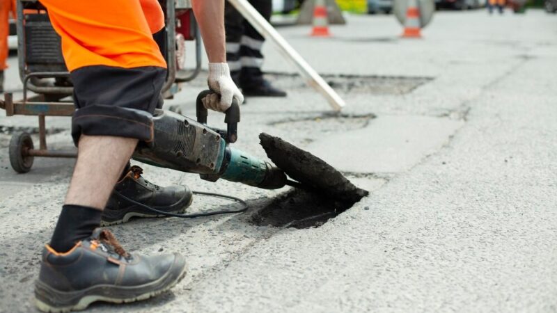 Bezpieczniejszy transport w Gminie Murów dzięki nowej ścieżce pieszo-rowerowej