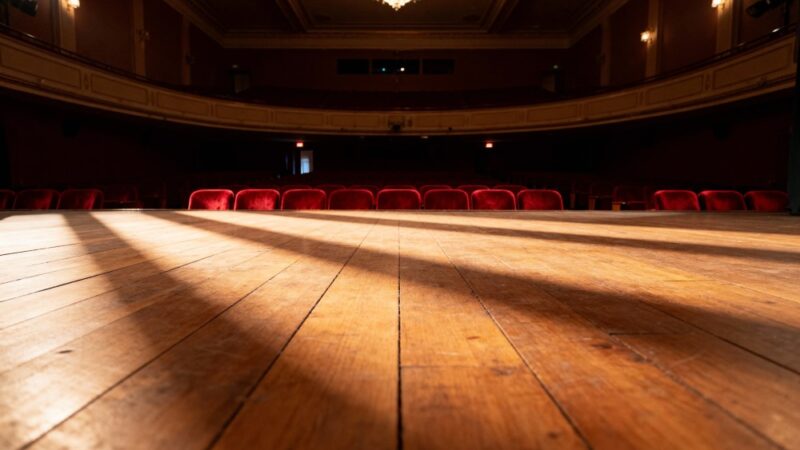 Odkryj niezwykły świat „Nieosobnych” na Festiwalu Teatrów Lalek już 18 października!