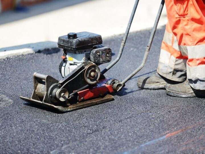 Nowa jakość drogi wojewódzkiej nr 454: zakończona modernizacja odcinka Kup–Ładza