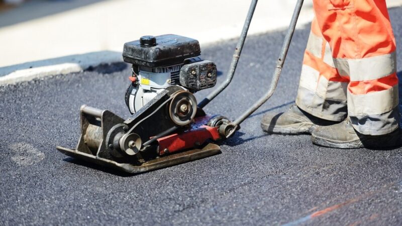 Nowa jakość drogi wojewódzkiej nr 454: zakończona modernizacja odcinka Kup–Ładza