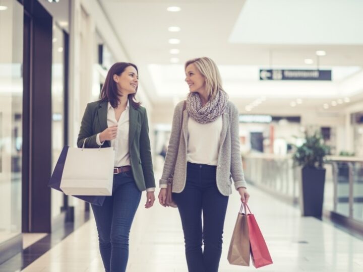 Bezpieczne zakupy w świątecznym szale: jak uniknąć pułapek?