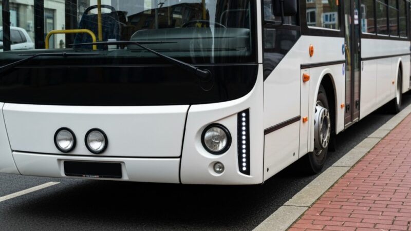 Nowa ładowarka pantografowa dla autobusów elektrycznych w Opolu w budowie!