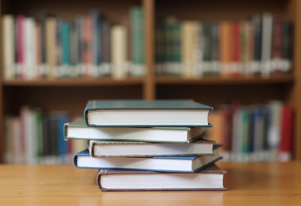 Zmiany w godzinach otwarcia Gminnej Biblioteki Publicznej w Komprachcicach od stycznia 2026