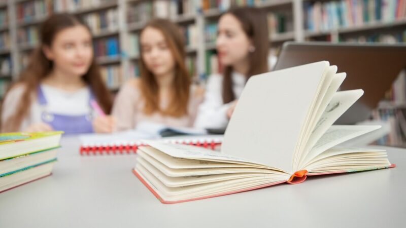 Nowoczesne laptopy dla uczniów Gminy Turawa – inwestycja w przyszłość edukacji