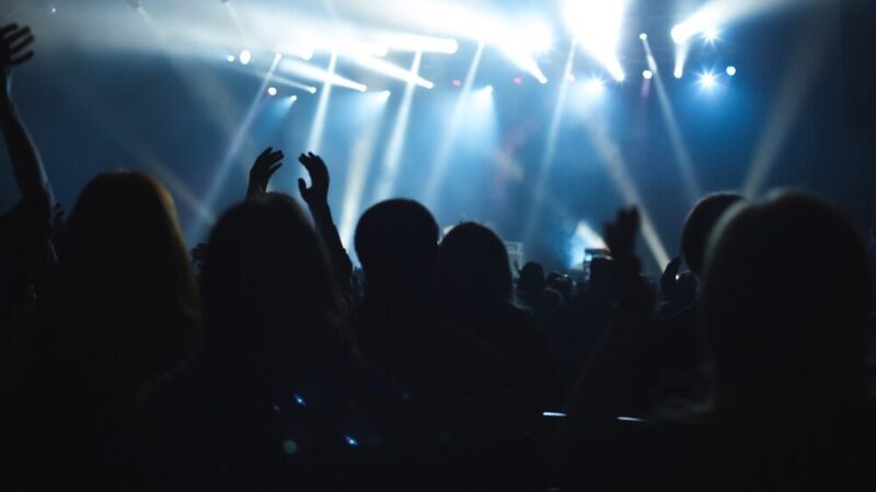 Rockowa rewolucja: pierwszy fabularny koncert w Polsce!