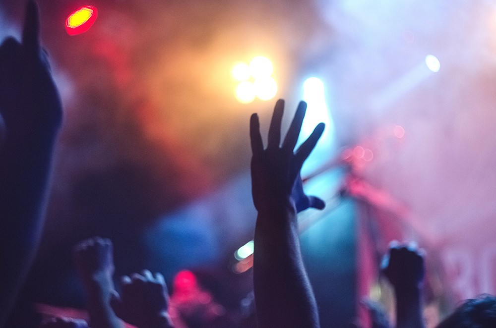 Góralska Hora w Jelowej: Muzyczna podróż w serce tradycji