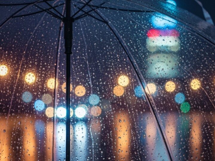 Zamarzające nawierzchnie: IMGW ostrzega przed oblodzeniem po śniegu