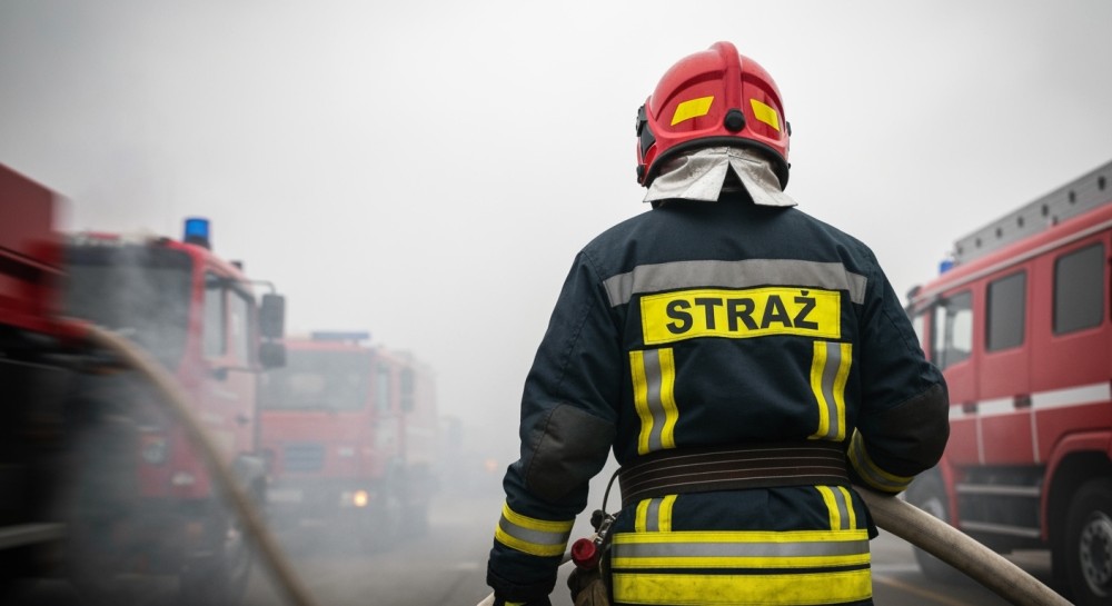 Ewakuacja z zadymionego poddasza w Opolu po pożarze