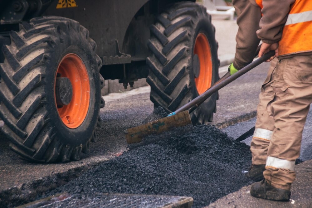 Nowe miejsca parkingowe w Ozimku: ul. Opolska zyskała 36 postojów!