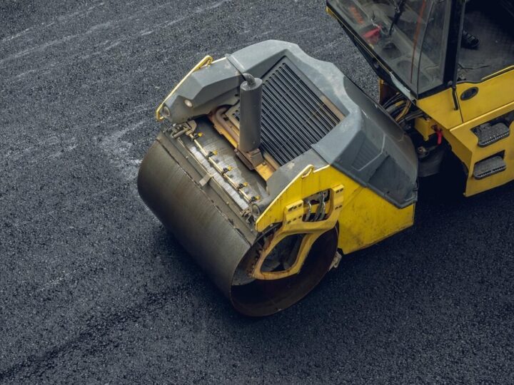 Nowa infrastruktura dla pieszych i rowerzystów na ulicy Plebiscytowej