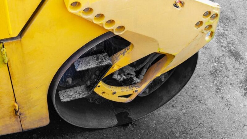 Nowa świetlica i inwestycje w bezpieczeństwo dróg w Jedlicach wkrótce ruszą