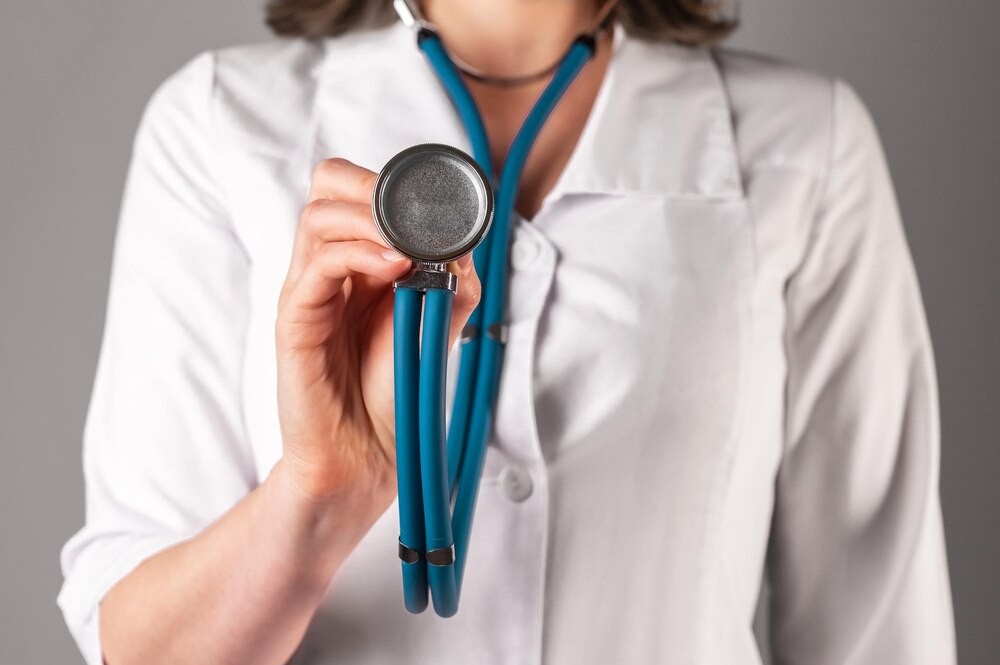 Jak przetrwać wiosenne alergie? Porady od alergologa Natalii Blachy