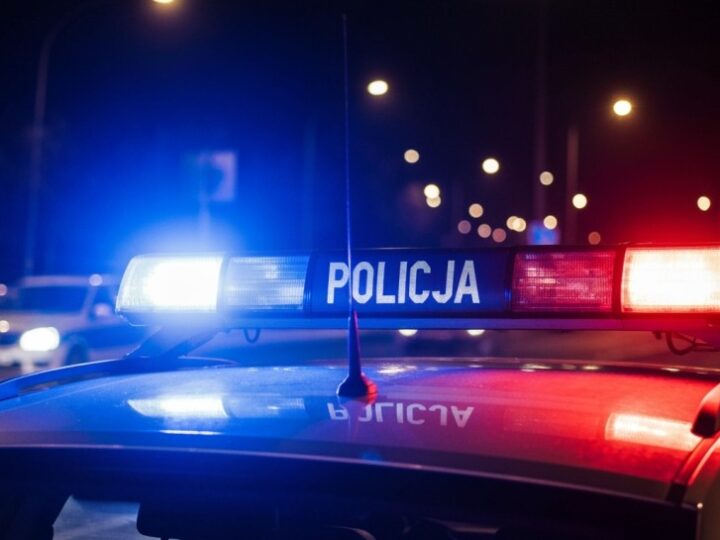 Nowi policjanci w Opolu: Młodzież z Strzelec Opolskich na ceremonii ślubowania