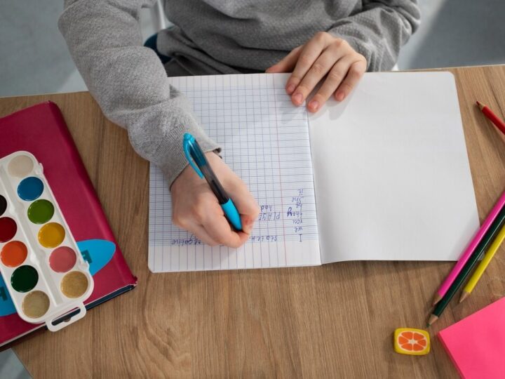 Odkryj historię Polski podczas rodzinnej gry terenowej w Ozimku!