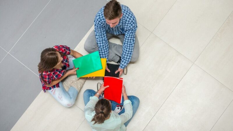 Unijne projekty w Gminie Murów: nowa era edukacji dla regionu
