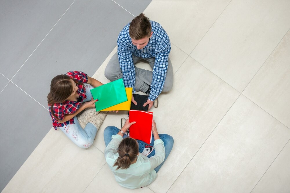 Unijne projekty w Gminie Murów: nowa era edukacji dla regionu