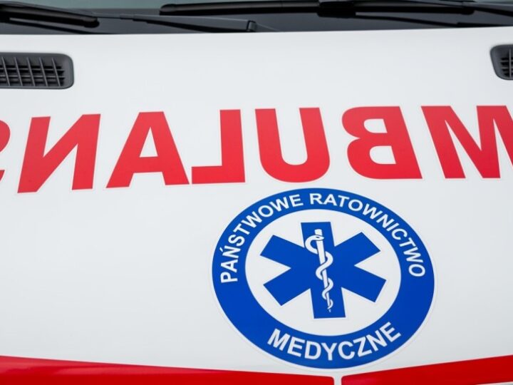 Bezpieczne Drogi na „Pieczonym Ziemniaku” – Policjanci Edukują Młodych Mieszkańców Białej