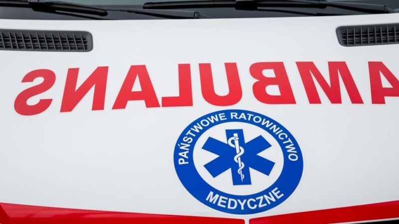 Bezpieczne Drogi na „Pieczonym Ziemniaku” – Policjanci Edukują Młodych Mieszkańców Białej